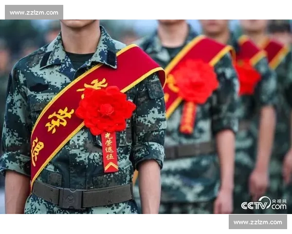 杨程晒与马斯切拉诺合影：昔日战友的足球情缘与执教征程的期许