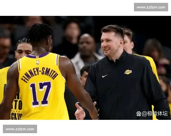 灰熊森林狼狭路相逢西部焦点对决胜负悬念拉满季后赛前景激烈碰撞